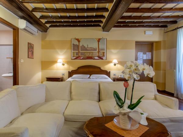 Hotel Antica Dogana : photo 1 de la chambre chambre triple de luxe