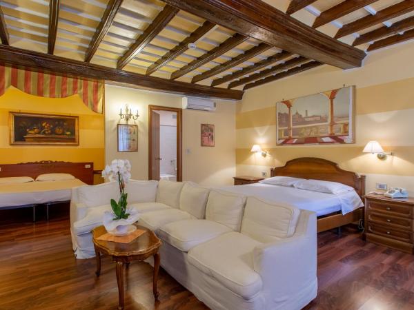 Hotel Antica Dogana : photo 3 de la chambre chambre triple de luxe