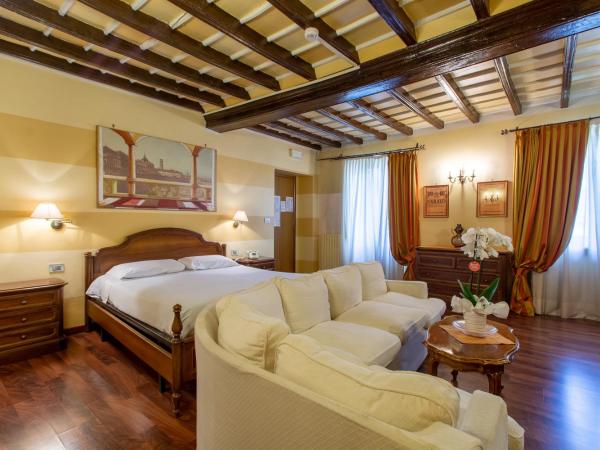 Hotel Antica Dogana : photo 2 de la chambre chambre triple de luxe