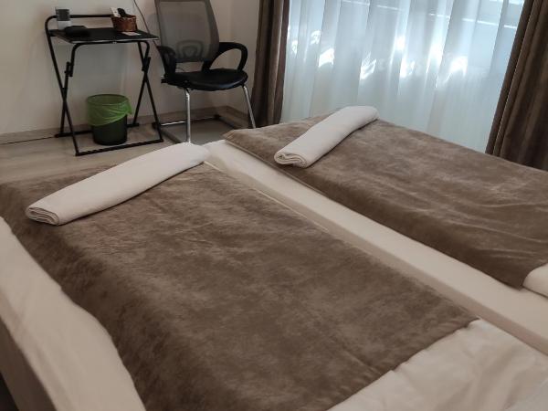 Mokka Apartman Szeged : photo 2 de la chambre chambre lits jumeaux Économique
