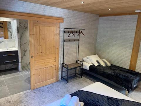 Bed and Breakfast Chalet Manava : photo 3 de la chambre chambre deluxe double ou lits jumeaux