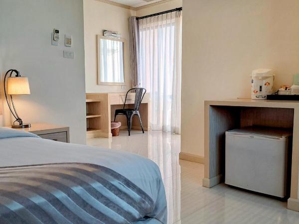 Thipurai City Hotel : photo 8 de la chambre hébergement premier avec baignoire - vue sur ville