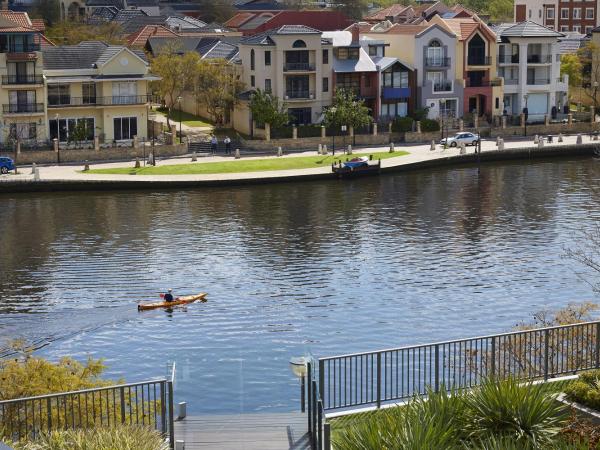 East Perth Suites Hotel : photo 2 de la chambre studio standard