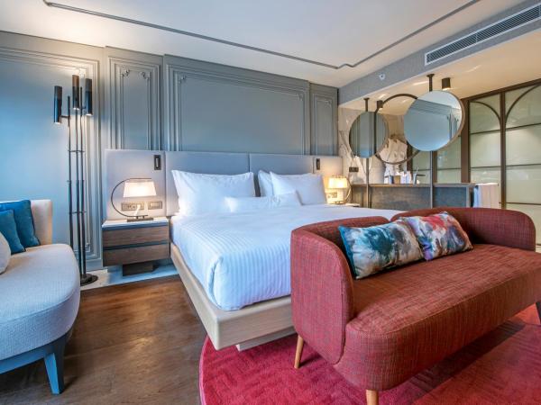 Stayso The House Hotel : photo 3 de la chambre hébergement lit king-size deluxe confort