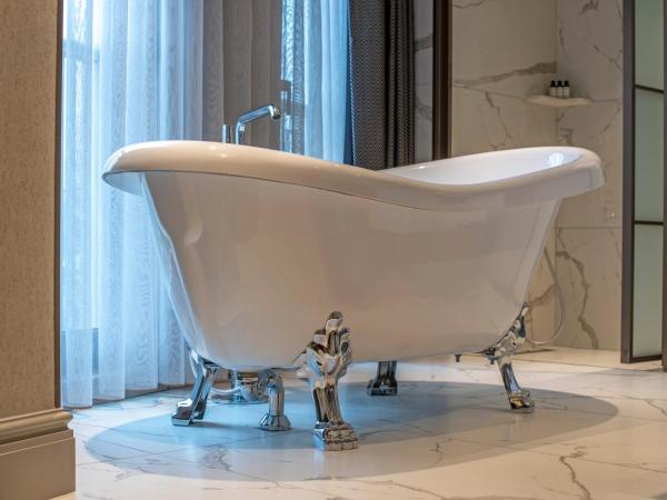 Stayso The House Hotel : photo 3 de la chambre corner park - lit king-size