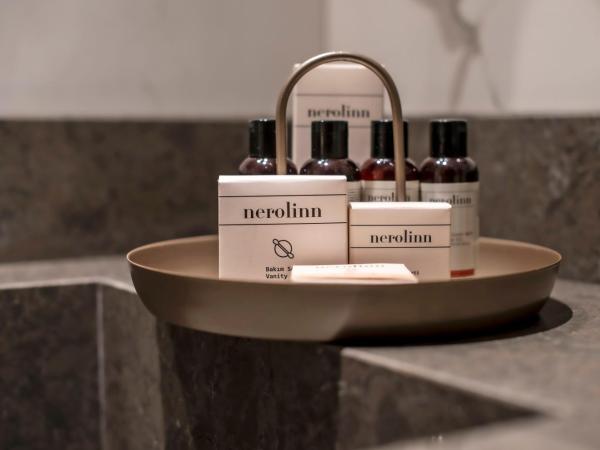 Stayso The House Hotel : photo 6 de la chambre corner park - lit king-size