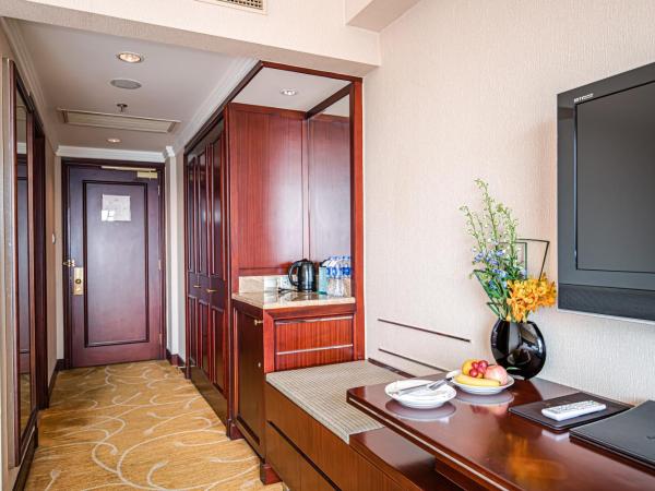 Shangri-La Wuhan,Close to The Mixc with three subway lines : photo 2 de la chambre chambre lits jumeaux deluxe