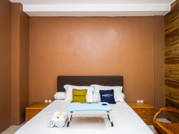 Urbanview Hotel Blok O International by RedDoorz : photo 2 de la chambre chambre deluxe
