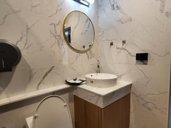 Cliff Lanta Suite-Koh Lanta Krabi : photo 4 de la chambre chambre double deluxe avec balcon - vue sur mer