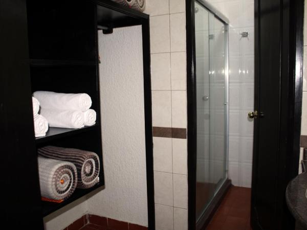 VF Villa Florencia Hotel : photo 6 de la chambre suite familiale