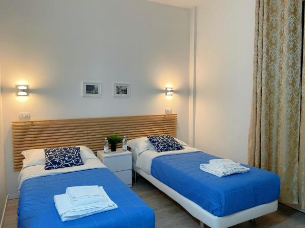 Residenza Borgo Trento SUNDAY : photo 2 de la chambre chambre double avec salle de bains privative extérieure