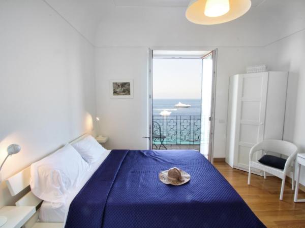 Capri Inn : photo 7 de la chambre chambre double - vue sur mer