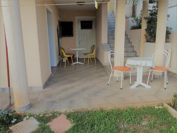 Apartments and rooms with parking space Rabac, Labin - 12368 : photo 5 de la chambre studio avec terrasse et vue sur la mer