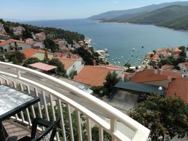 Apartments and rooms with parking space Rabac, Labin - 12368 : photo 5 de la chambre chambre double avec terrasse - vue sur mer