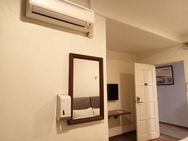 I Harmony Hotel : photo 5 de la chambre chambre lit queen-size deluxe