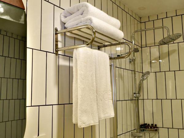 Bono Hotel Old Town : photo 9 de la chambre chambre deluxe double ou lits jumeaux