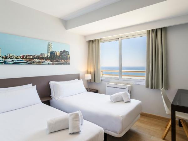 Hotel Alicante Gran Sol, affiliated by Meliá : photo 2 de la chambre chambre familiale - vue sur mer