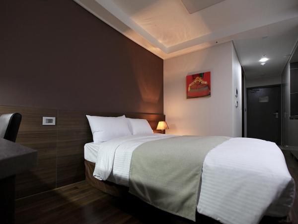 Urban Place Gangnam : photo 2 de la chambre chambre double standard