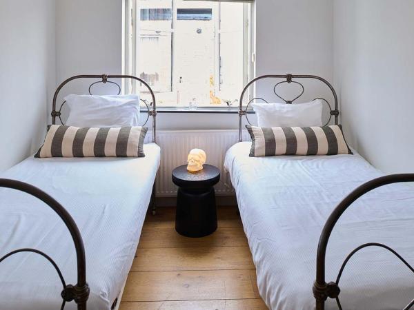 Hello I'm Local - Boutique Hostel : photo 4 de la chambre chambre lits jumeaux