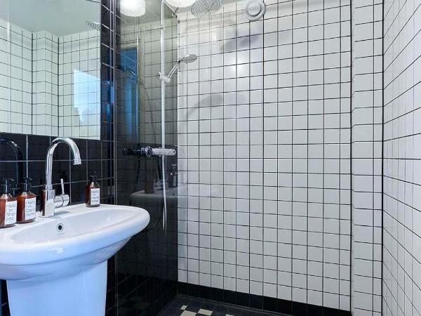 Hello I'm Local - Boutique Hostel : photo 7 de la chambre lit simple dans dortoir mixte