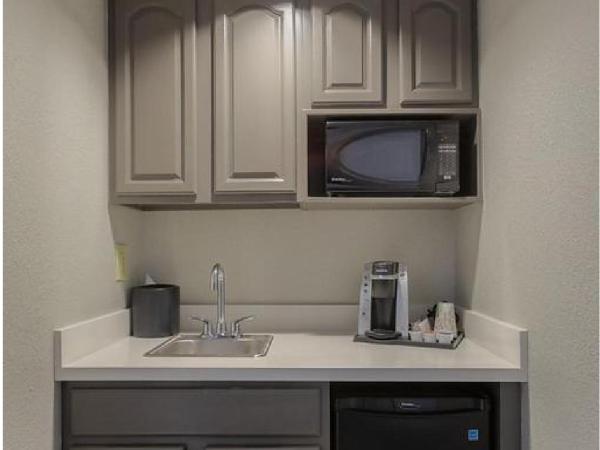 Holiday Inn & Suites Orlando SW - Celebration Area, an IHG Hotel : photo 1 de la chambre suite lit queen-size