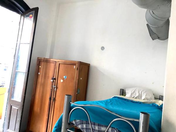 Granados Hostel : photo 2 de la chambre lit dans dortoir mixte de 6 lits