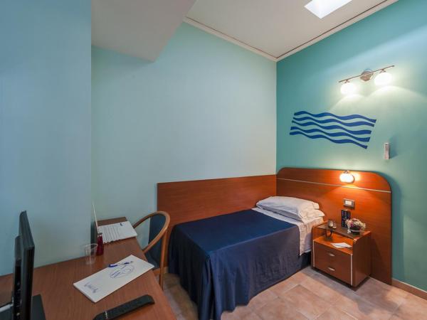 Millennium Gold Hotel : photo 6 de la chambre chambre simple