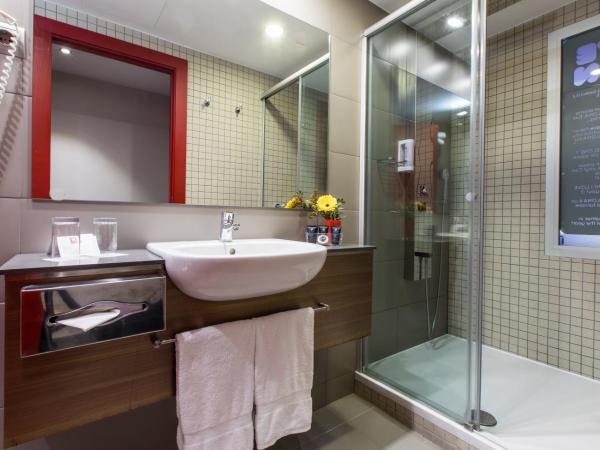 Leonardo Boutique Hotel Barcelona Sagrada Familia : photo 4 de la chambre chambre double supérieure