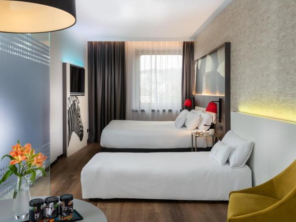 NYX Hotel Bilbao by Leonardo Hotels : photo 5 de la chambre chambre triple supérieure