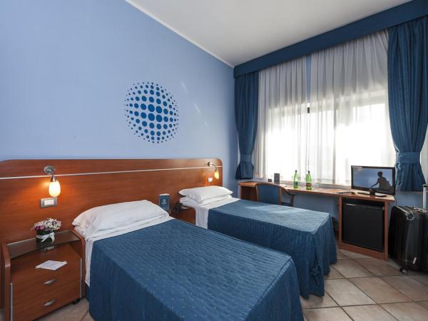 Millennium Gold Hotel : photo 2 de la chambre chambre double ou lits jumeaux