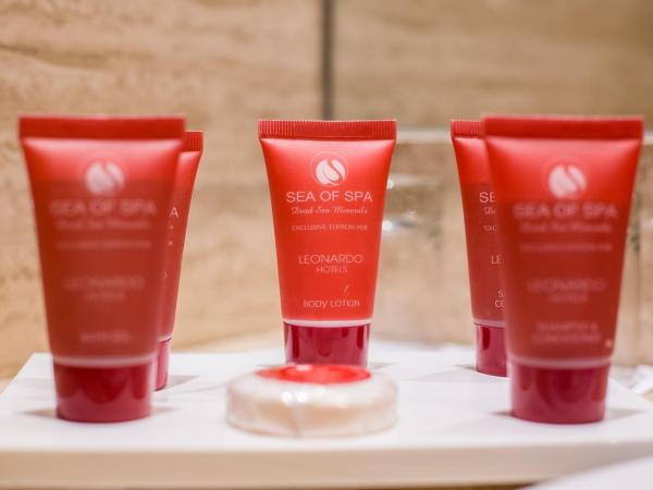 Leonardo Hotel Madrid City Center : photo 6 de la chambre chambre supérieure