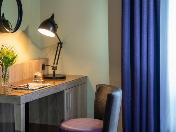 Leonardo Hotel Madrid City Center : photo 5 de la chambre chambre triple confort