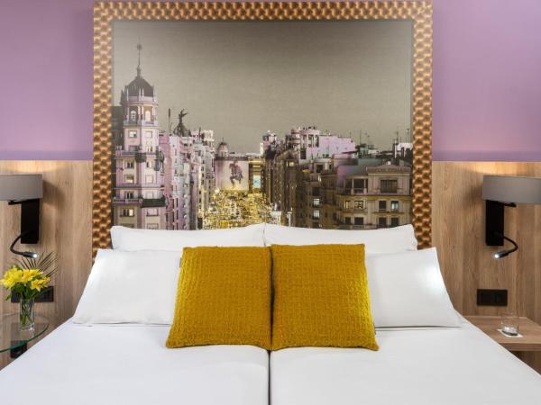 Leonardo Hotel Madrid City Center : photo 6 de la chambre chambre triple confort