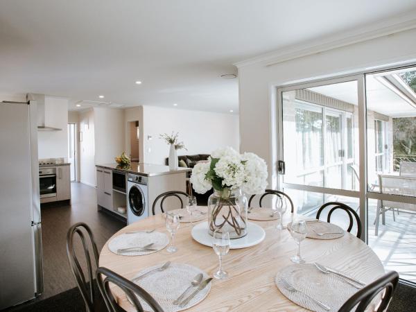 Wanaka Top 10 Holiday Park : photo 1 de la chambre appartement 3 chambres