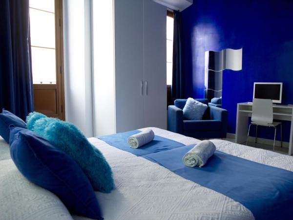 Nest Style Granada : photo 2 de la chambre chambre double extérieure