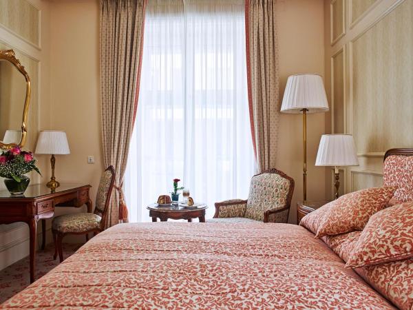 Grand Hotel Wien : photo 5 de la chambre hébergement lit queen-size standard