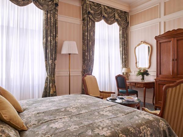 Grand Hotel Wien : photo 4 de la chambre chambre lit king-size premium - vue sur ville