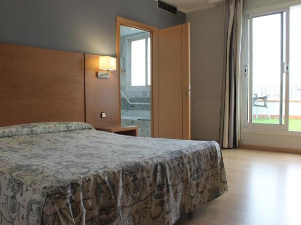 Ramblas Hotel : photo 3 de la chambre chambre double ou lits jumeaux avec terrasse