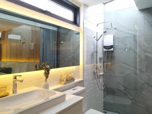 Mila Kohlarn มิ-ลา เกาะล้าน : photo 9 de la chambre chambre lit king-size deluxe