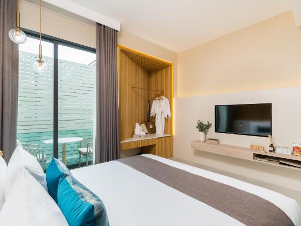 Mila Kohlarn มิ-ลา เกาะล้าน : photo 7 de la chambre chambre lit king-size deluxe