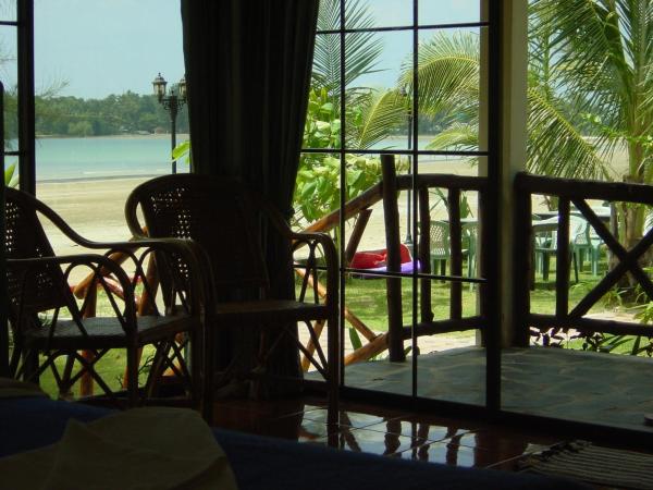 Noble House Beach Resort : photo 6 de la chambre bungalow deluxe - vue sur mer