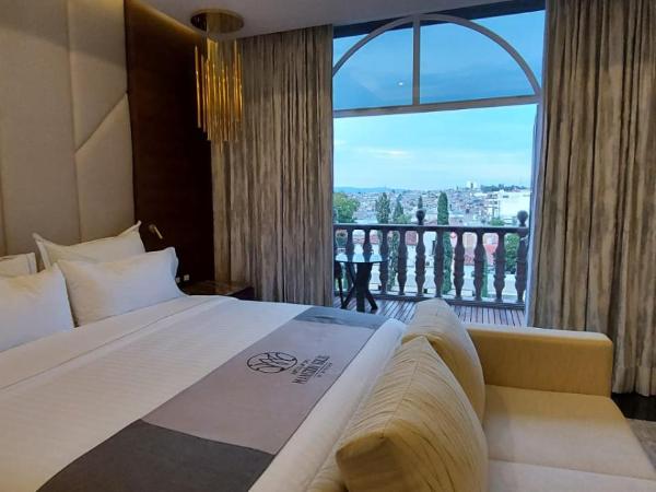 HOTEL & SPA MANSION SOLIS by HOTSSON : photo 8 de la chambre suite présidentielle