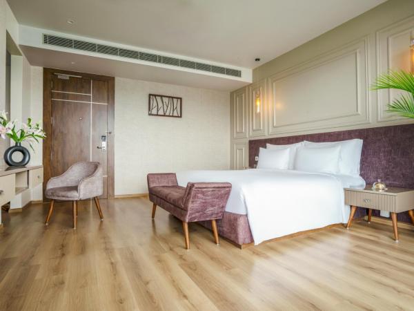 'ZANA' Lakeview Resort - most scenic lakeside resort : photo 7 de la chambre lakefront rooms with private garden