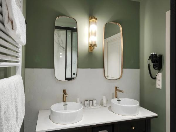 Martin's Relais : photo 10 de la chambre chambre bibliothèque - vue sur canal