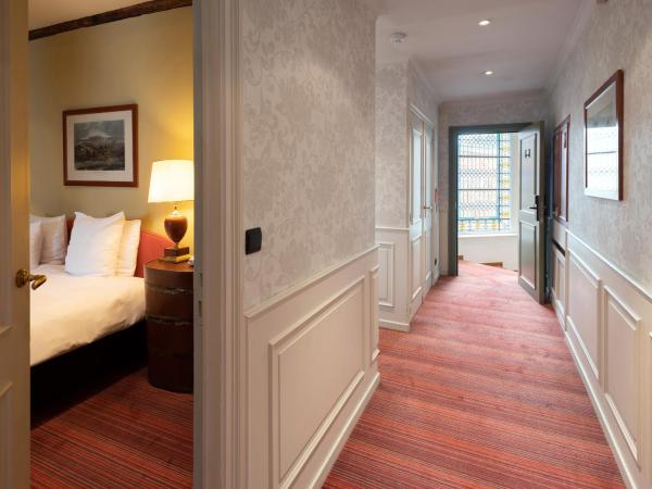 Martin's Relais : photo 7 de la chambre suite – vue sur canal