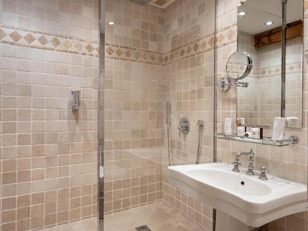 Martin's Relais : photo 6 de la chambre chambre familiale