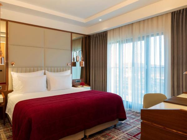 Mövenpick Hotel Istanbul Asia Airport : photo 1 de la chambre suite