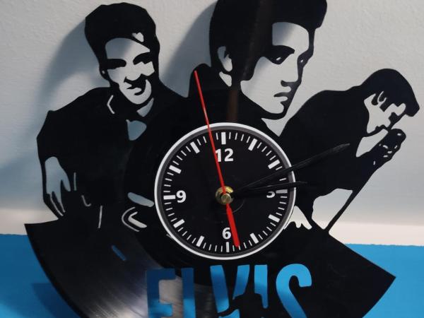 Elvis - Marilyn - Vasco Rossi - Airport Catania Center : photo 6 de la chambre grande chambre double