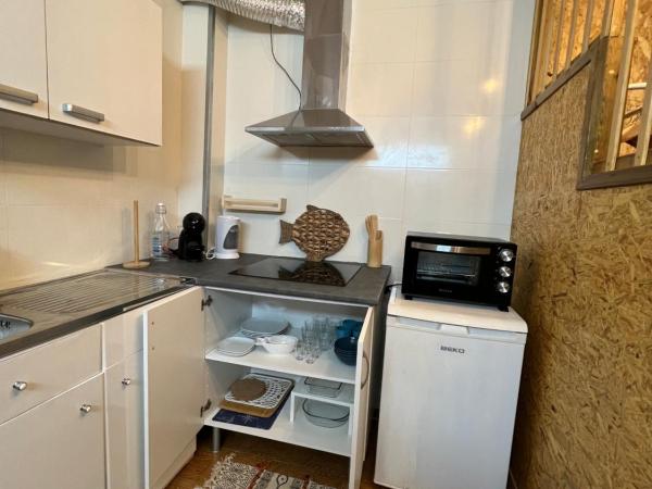 Residencial Mira-Mar : photo 7 de la chambre studio familial