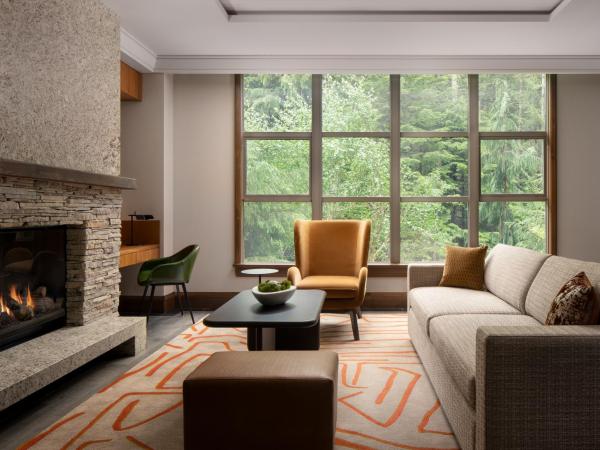 Four Seasons Resort Whistler : photo 5 de la chambre hébergement 2 chambres lits king-size résidence complexe hôtelier